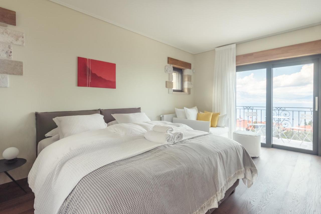 Villa Kalamos / Sea View And Pool Nearby Athens Bagian luar foto