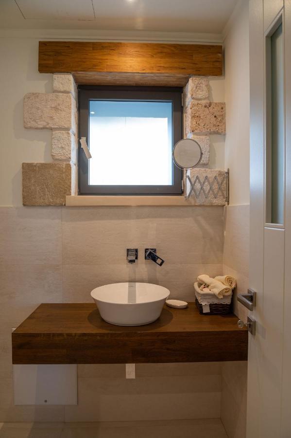 Villa Kalamos / Sea View And Pool Nearby Athens Bagian luar foto
